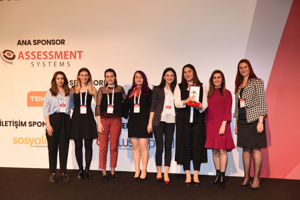 Secretcv HR SUMMIT ÖDÜL TÖRENİ 	050	